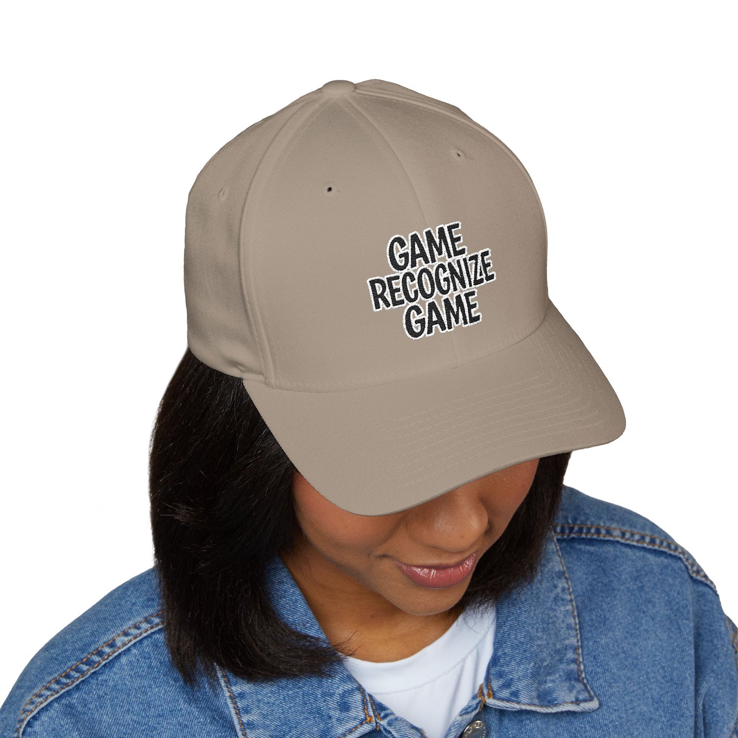 Embroidered 'Game Recognize Game' Cap — Structured Closed-Back Baseball Hat